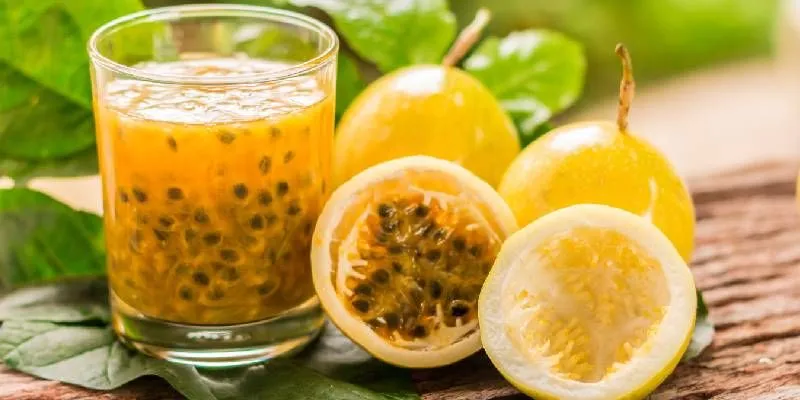 Read more about the article Single strength passion fruit juice, a delicious and versatile option